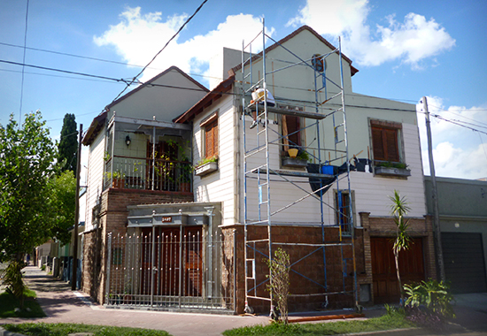 AMPLIACION Y REVESTIMIENTO TÉRMICO VIVIENDA FAMILIAR